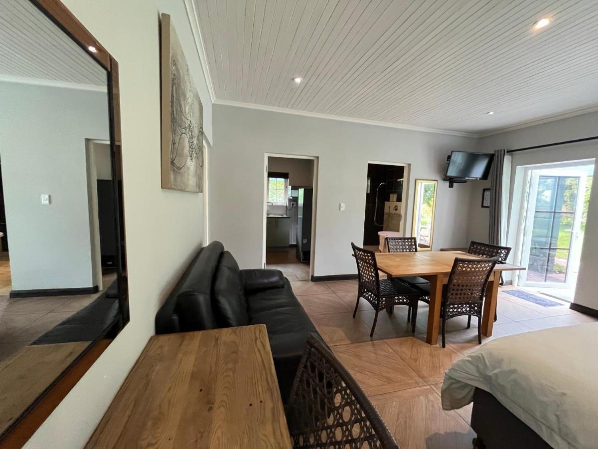 Ilanda Guest House White River Exterior photo
